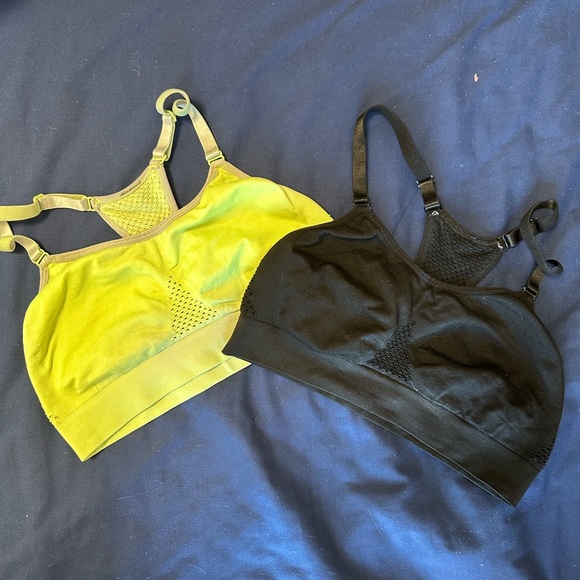 Bundle of 2 Mesh Sports Bras - Picture 1 of 6